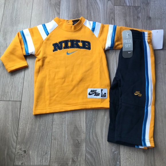 nike yellow sweatsuit